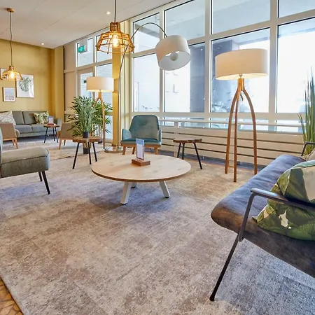 Beachhotel By Center Parcs מלון זנדוורט