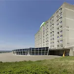 Beachhotel By Center Parcs