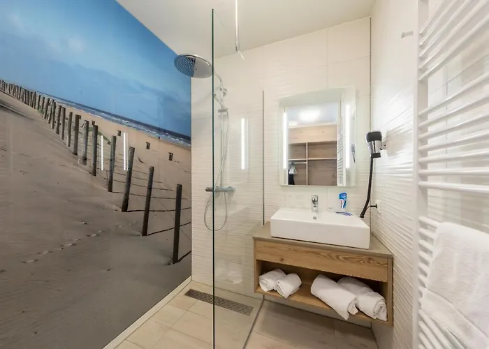 Beachhotel By Center Parcs Zandvoort