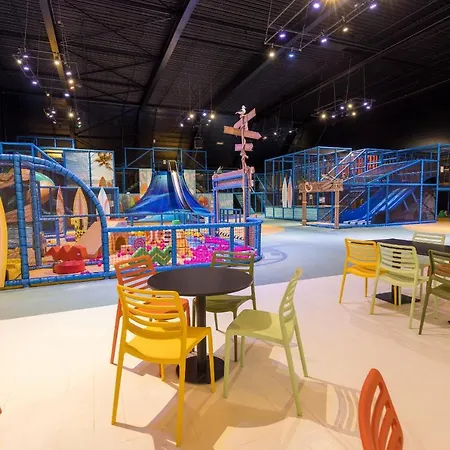 מלון Beachhotel By Center Parcs זנדוורט